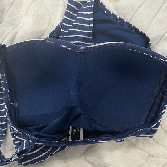 Niptuck Swimsuit, Size 6 - Picture 6 of 15